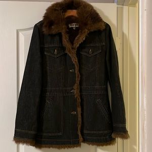 Denim Jacket / Fur Lining / Barely Worn/ Size M